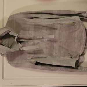 size large to xl lulu lemon pullover